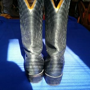 Men's cowboy boots